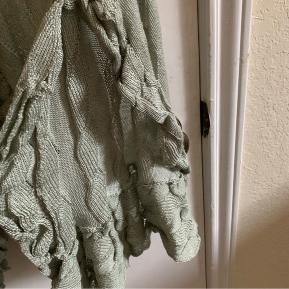 Brand NWOT Free People beige crochet cardigan bell sleeves, size M - Picture 5 of 10